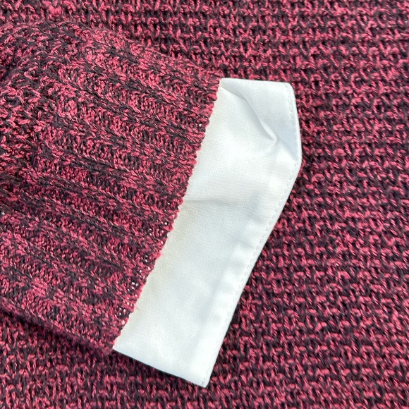 Sweater - Picture 4 of 7